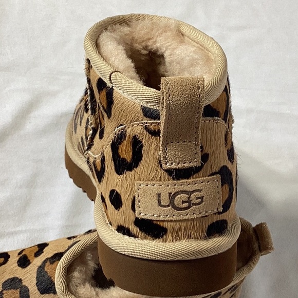 UGG booties - Picture 9 of 9